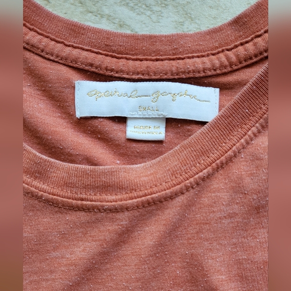 Spiritual Gangster cut sidewalk top ✨️ Gold logo lettering. Rock your Ohm - Picture 9 of 9